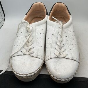 Vince Camuto - Lace Up Espadrille Leather Sneakers - White - Ladies Size 8M